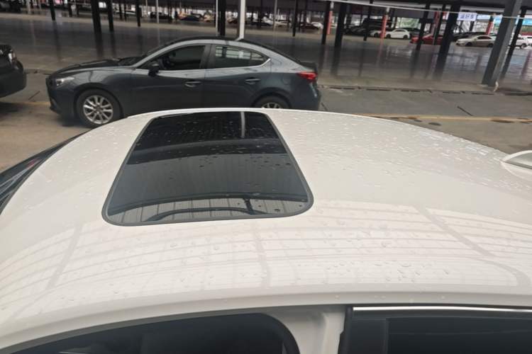 Used Honda Integra 2023 240TURBO CVT Leading Edition Roof