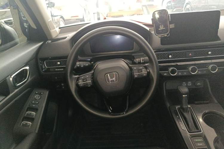 Used Honda Integra 2023 240TURBO CVT Tech Edition Steering Wheel
