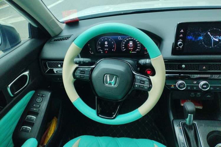 Used Honda Integra 2023 240TURBO CVT Tech Edition Steering Wheel