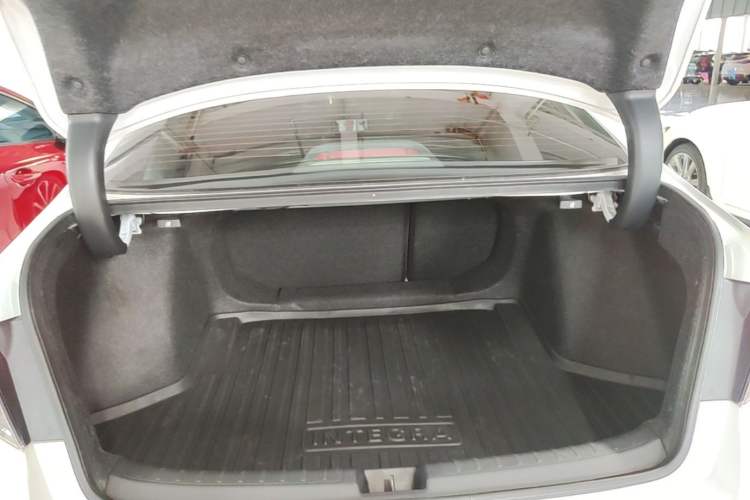 Used Honda Integra 2023 240TURBO CVT Luxury Edition Trunk