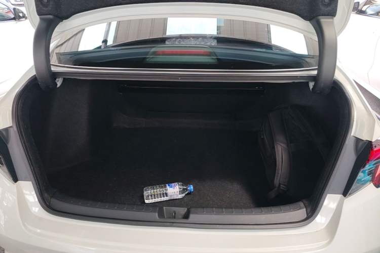 Used Honda Integra 2023 240TURBO CVT Leading Edition Trunk