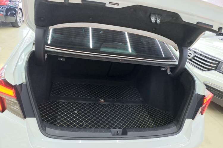 Used Honda Integra 2023 240TURBO CVT Smart Enjoyment Version Trunk