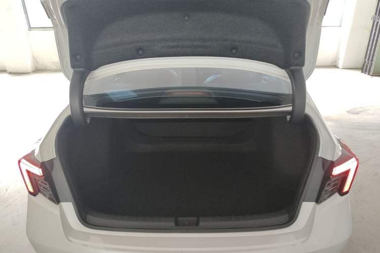 Used Honda Integra 2023 240TURBO CVT Tech Edition Trunk
