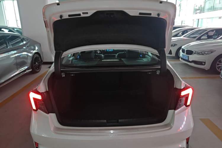 Used Honda Integra 2023 240TURBO CVT Phantom Night·Luxury Edition Trunk