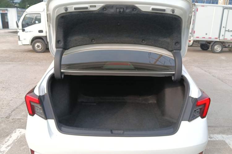 Used Honda Integra 2023 240TURBO CVT Tech Edition Trunk