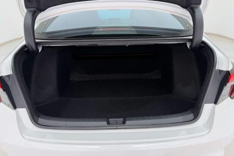 Used Honda Integra 2023 240TURBO CVT Tech Edition Trunk