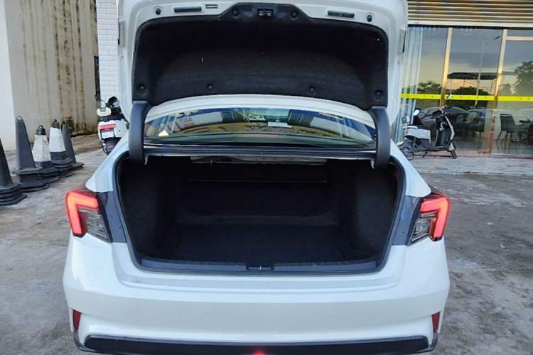 Used Honda Integra 2023 240TURBO CVT Leading Edition Trunk