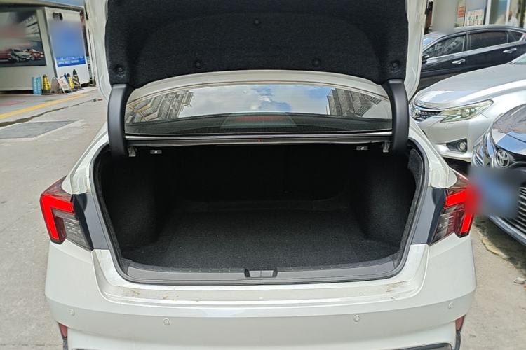 Used Honda Integra 2023 240TURBO CVT Smart Enjoyment Version Trunk