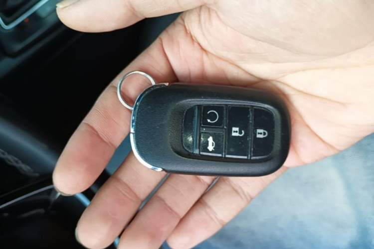 Used Honda Integra 2023 240TURBO CVT Phantom Night · Tech Edition Vehicle Key