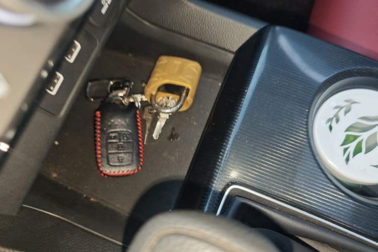 Used Honda Integra 2023 240TURBO CVT Leading Edition Vehicle Key