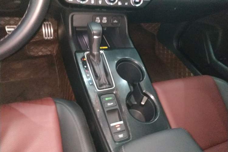 Used Honda Integra 2023 HATCHBACK 240TURBO CVT Phantom Night Deluxe Edition Gear Lever