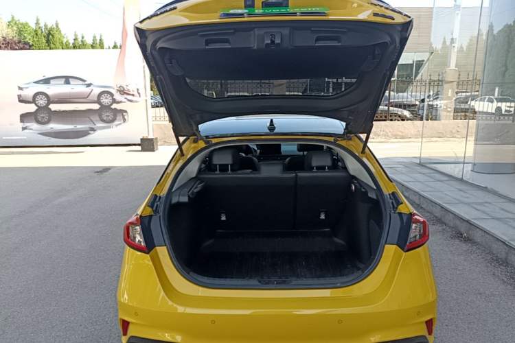 Used Honda Integra 2023 HATCHBACK 240TURBO CVT Phantom Night Deluxe Edition Trunk