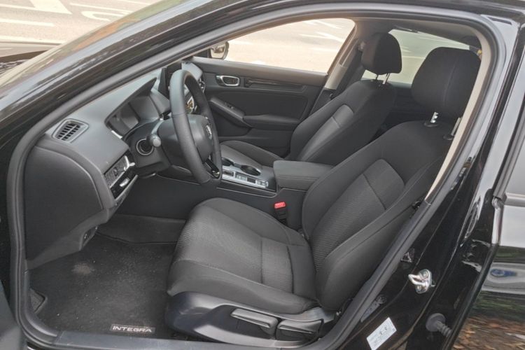 Used Honda Integra 2025 240TURBO CVT Tech Edition Left Front Seat