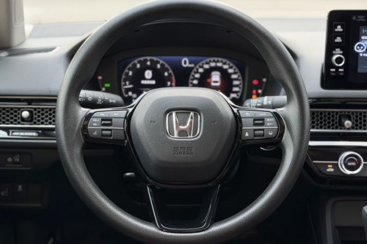 Used Honda Integra 2025 240TURBO CVT Tech Edition Steering Wheel