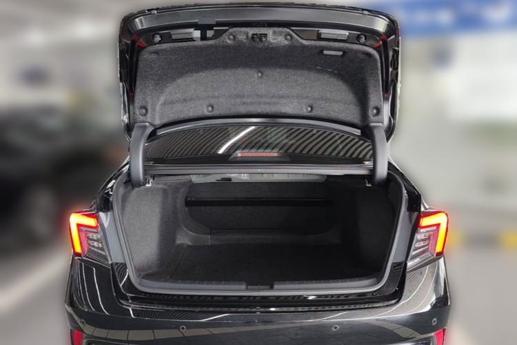 Used Honda Integra 2025 240TURBO CVT Tech Edition Trunk