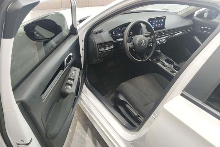 Used Honda Integra 2025 240TURBO CVT Tech Edition Driver Seat