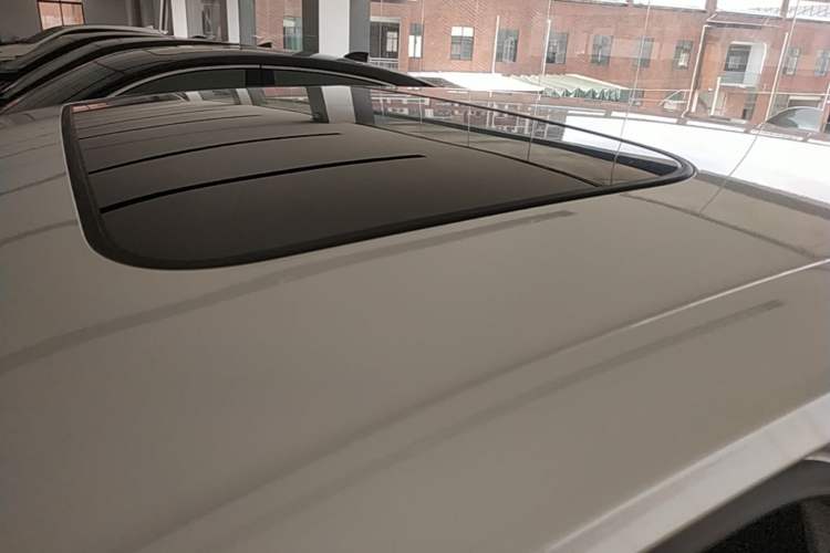 Used Honda Integra 2025 240TURBO CVT Tech Edition Roof