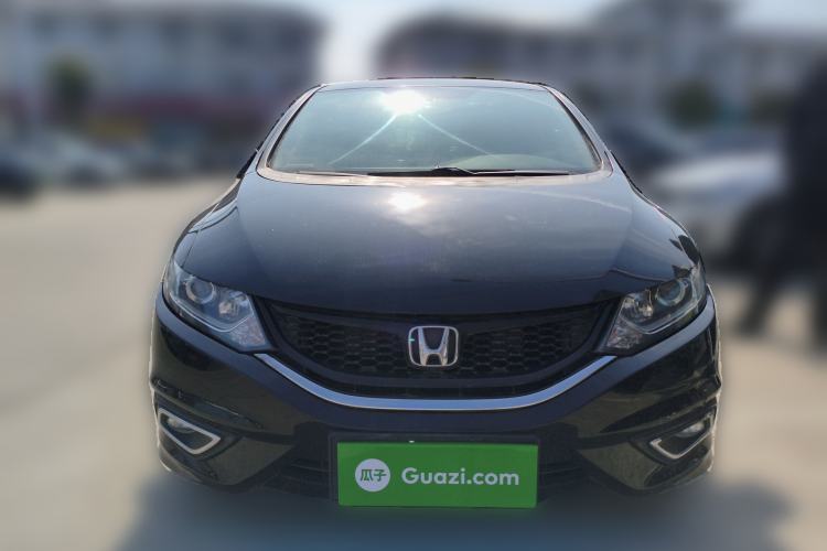 Used Honda Jade 2013 1.8L automatic Comfort version 5 seats Front