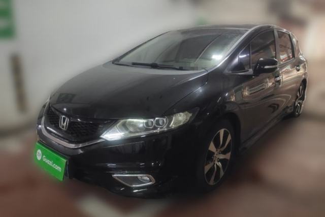 Używany Honda Jade 2013 1.8L CVT Luxury Edition 5 seats