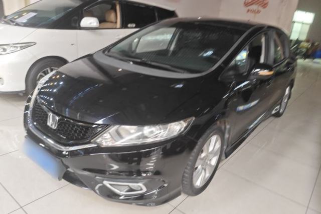 Used Honda Jade 2013 1.8L automatic Comfort version 5 seats