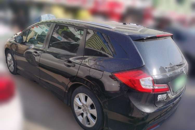 Used Honda Jade 2013 1.8L automatic Comfort version 6 seats Rear Left 45 Deg
