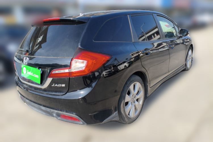 Used Honda Jade 2013 1.8L automatic Comfort version 5 seats Rear Right 45 Deg