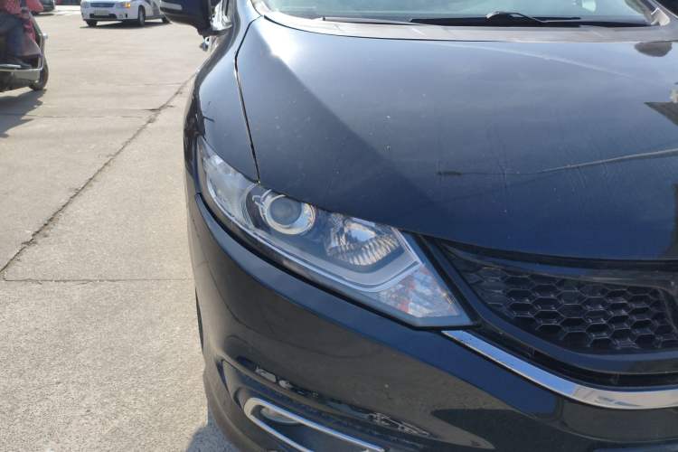 Used Honda Jade 2013 1.8L automatic Comfort version 5 seats Right Front Headlight