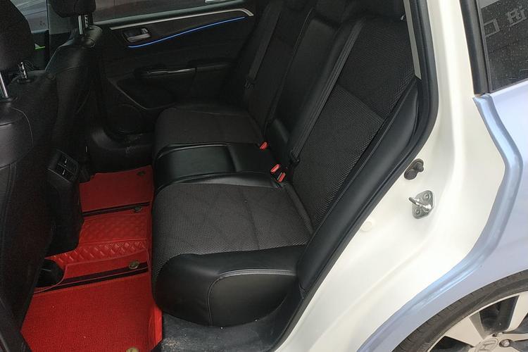 Used Honda Jade 2013 1.8L automatic Comfort version 5 seats Left Rear Seat