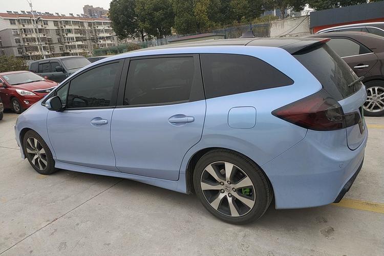 Used Honda Jade 2013 1.8L automatic Comfort version 5 seats Left Side