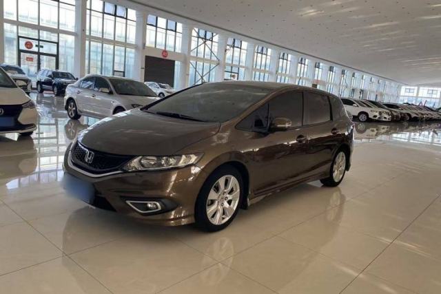 Used Honda Jade 2013 1.8L automatic Comfort version 5 seats