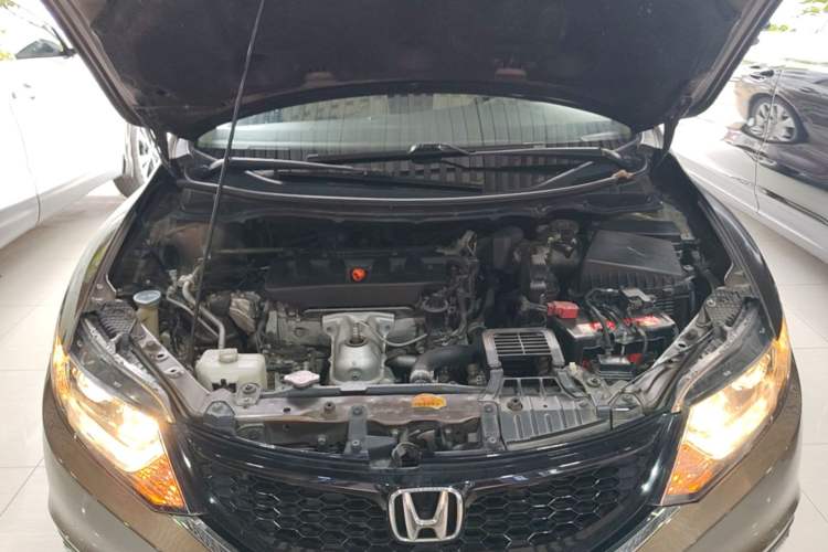 Used Honda Jade 2013 1.8L automatic Comfort version 5 seats Engine Bay