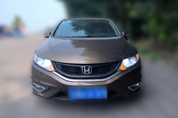 Used Honda Jade 2013 1.8L automatic Comfort version 5 seats Front
