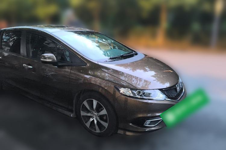 Used Honda Jade 2013 1.8L CVT Luxury Edition 5 seats Front Right 45 Deg