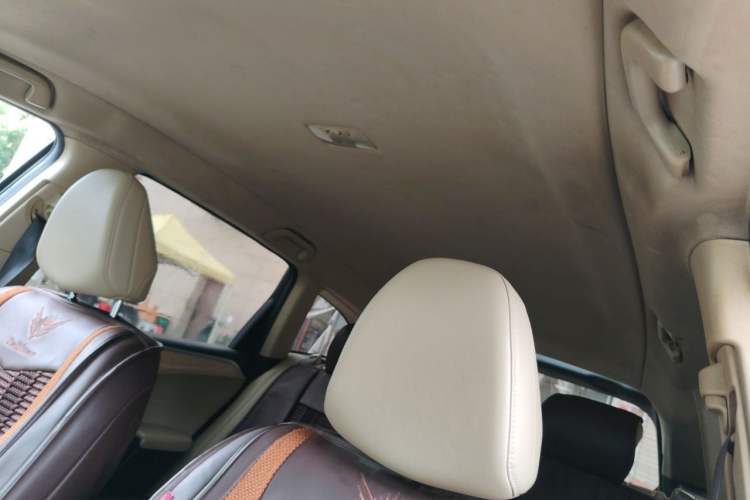 Used Honda Jade 2013 1.8L automatic Comfort version 5 seats Headliner