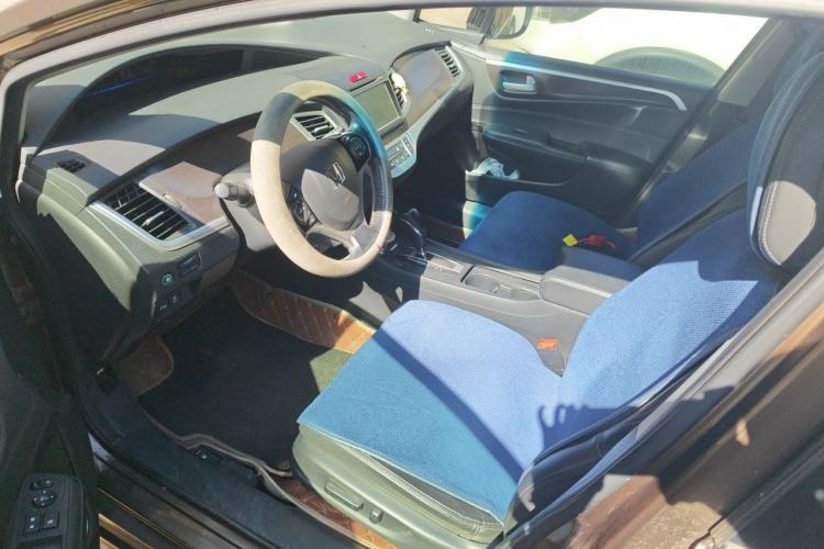 Used Honda Jade 2013 1.8L CVT Luxury Edition 5 seats Left Front Seat