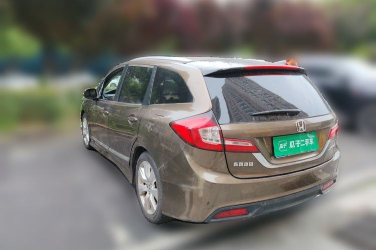 Used Honda Jade 2013 1.8L automatic Comfort version 5 seats Rear Left 45 Deg