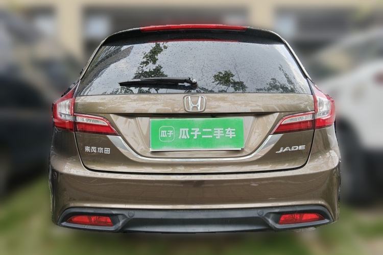 Used Honda Jade 2013 1.8L automatic Comfort version 5 seats Rear