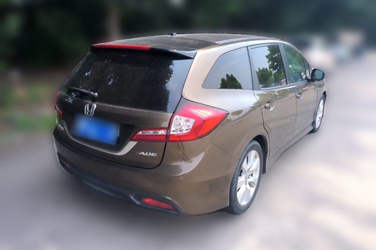 Used Honda Jade 2013 1.8L automatic Comfort version 5 seats Rear Right 45 Deg