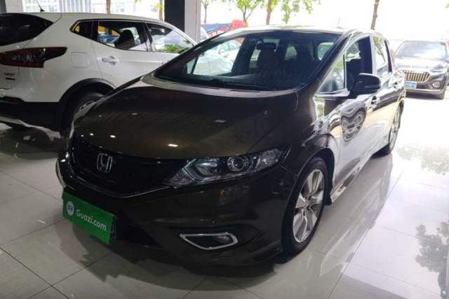 Used Honda Jade 2013 1.8L automatic Comfort version 5 seats