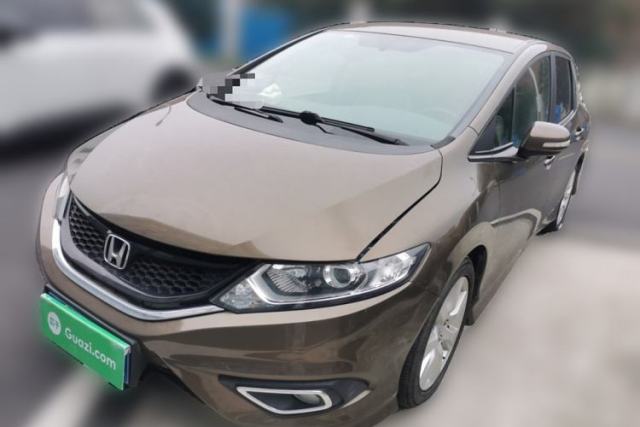 Used Honda Jade 2013 1.8L automatic Comfort version 5 seats