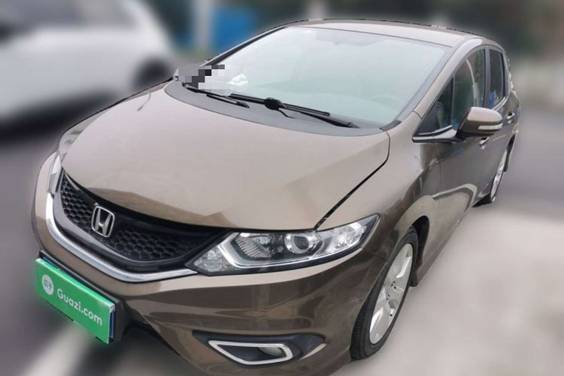 Used Honda Jade 2013 1.8L automatic Comfort version 5 seats Front Left 45 Deg