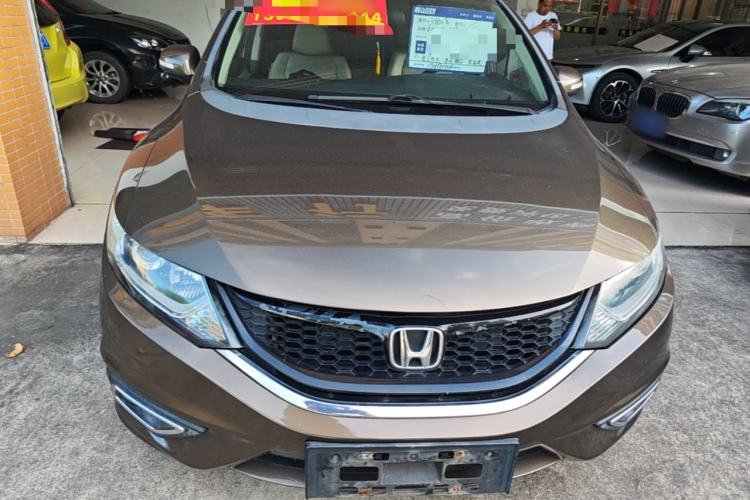 Used Honda Jade 2013 1.8L automatic Comfort version 5 seats Front