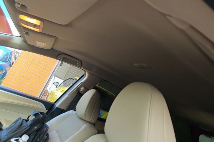Used Honda Jade 2013 1.8L automatic Comfort version 5 seats Headliner