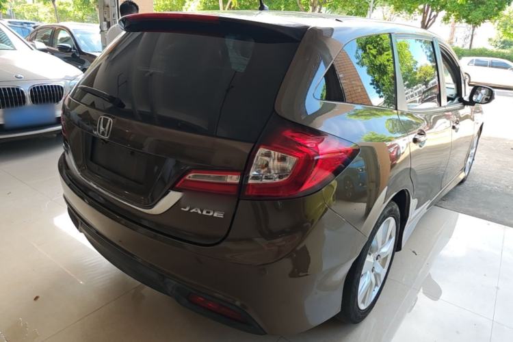 Used Honda Jade 2013 1.8L automatic Comfort version 5 seats Rear Right 45 Deg