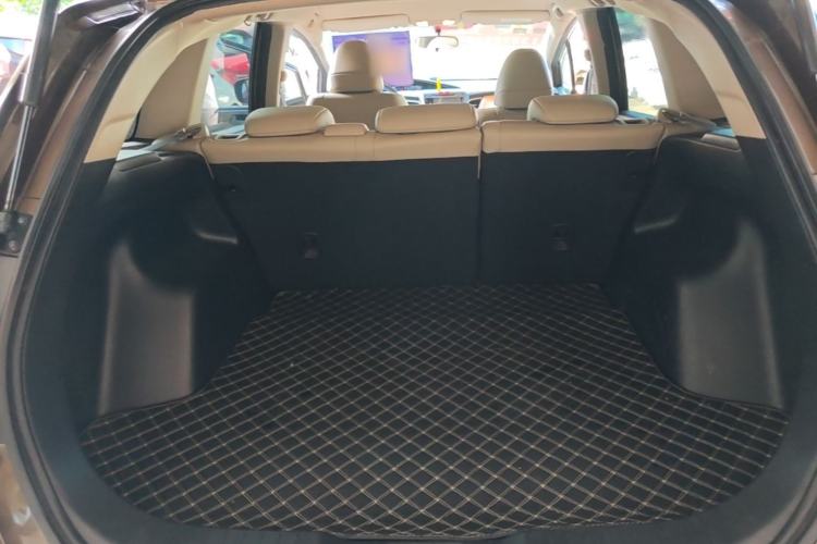 Used Honda Jade 2013 1.8L automatic Comfort version 5 seats Trunk