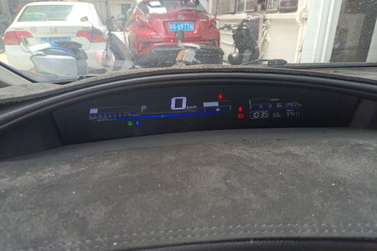 Used Honda Jade 2013 1.8L CVT Luxury Edition 5 seats Instrument Cluster