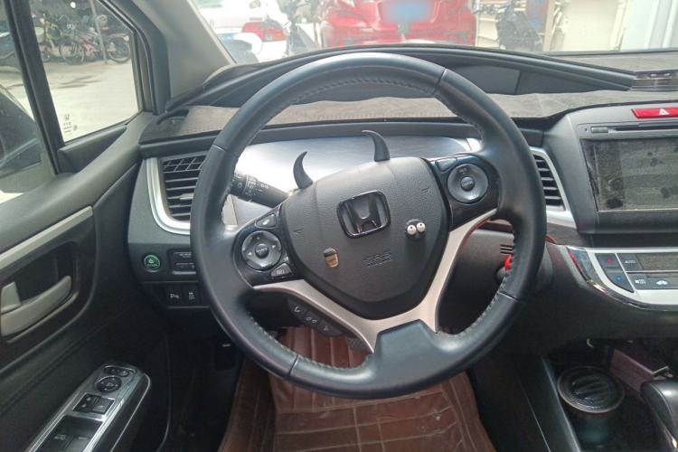 Used Honda Jade 2013 1.8L CVT Luxury Edition 5 seats Steering Wheel