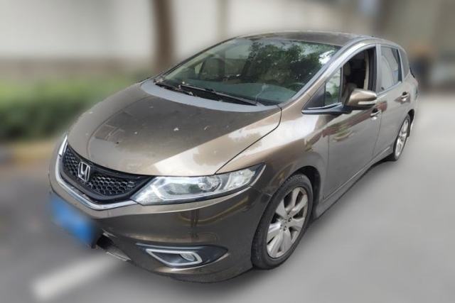 Used Honda Jade 2013 1.8L automatic Comfort version 5 seats