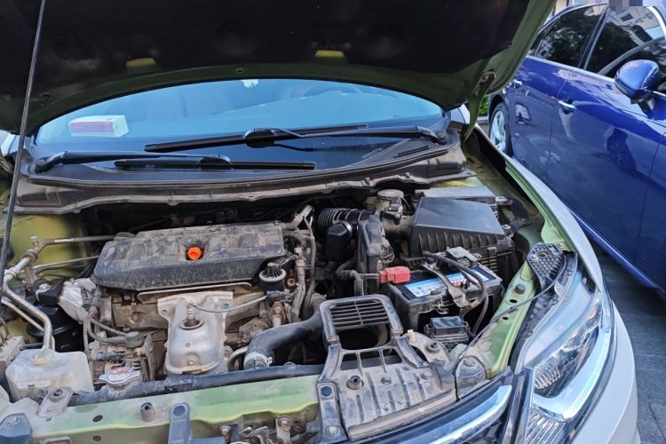 Used Honda Jade 2013 1.8L CVT Luxury Edition 5 seats Engine Bay Left