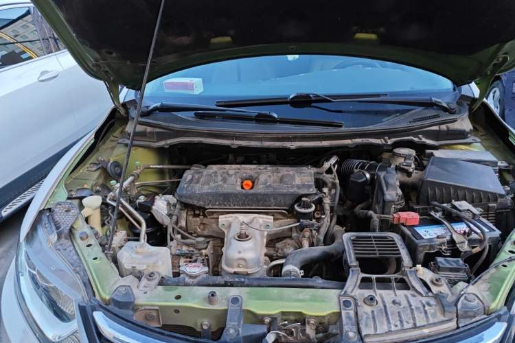 Used Honda Jade 2013 1.8L CVT Luxury Edition 5 seats Engine Bay Right